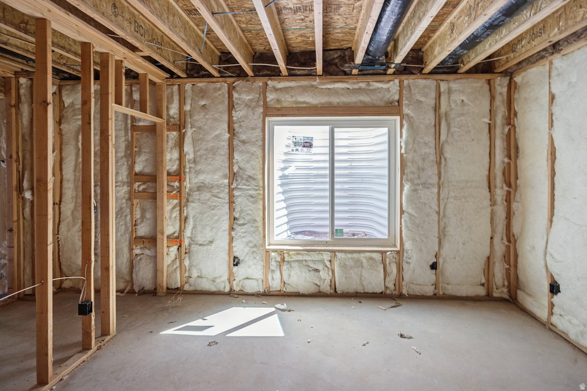 BEACON POINTE - Residential