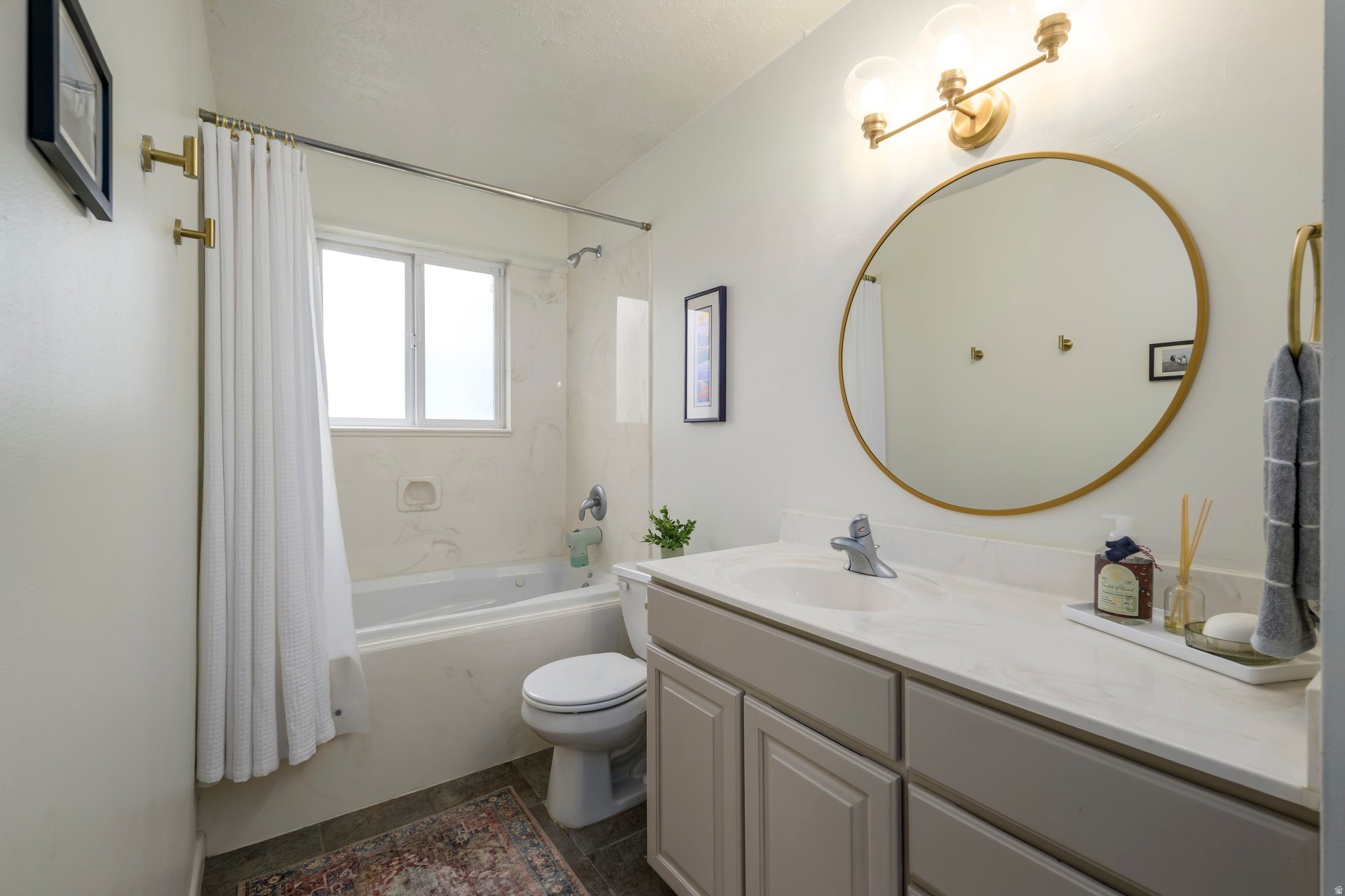 NALDER HEIGHTS II - Residential