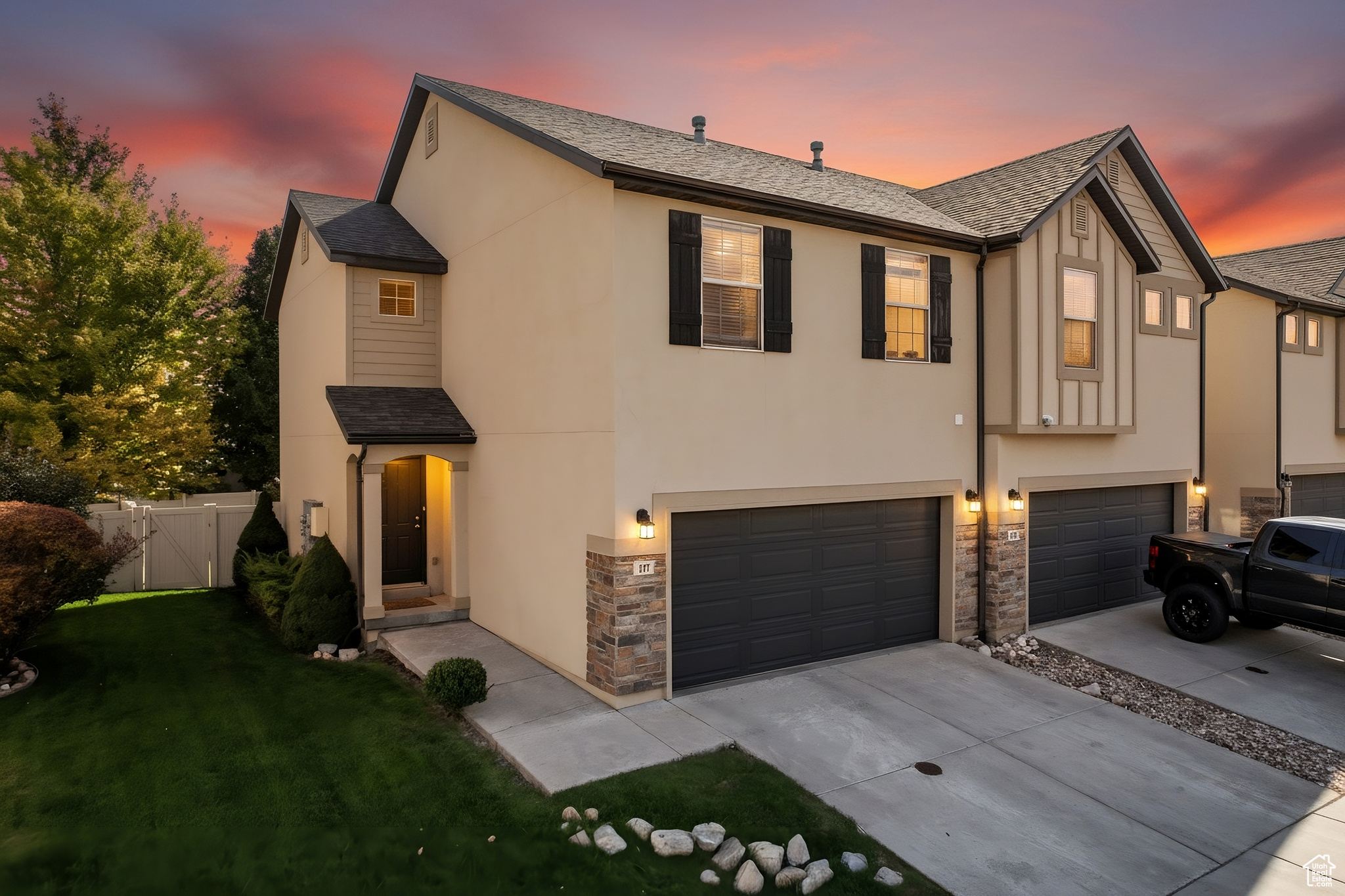 Discover the perfect blend of style and convenience at this exceptional townhome, a true gem in a row-end position. This home has been thoughtfully updated with new flooring and A/C system. The spacious master bedroom includes an on-suite bathroom, and the fully finished basement offers flexible living space. Outside, a rare, large backyard with side access provides ample outdoor living. Located within walking distance of Sierra Bonita Elementary and Maple Mountain High School, this home is also minutes from an array of local amenities. You'll enjoy easy access to dining at popular spots like Texas Roadhouse, while shopping is a breeze at nearby Target and Walmart. Local entertainment is also abundant, with the Cinemark movie theater and Spanish Fork Sports Park just a short drive away, making it the ideal home for an active lifestyle. Buyer is advised to obtain an independent measurement.