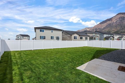 Tiny photo for 252 W 800 S, Willard, UT 84340 (MLS # 2148776)