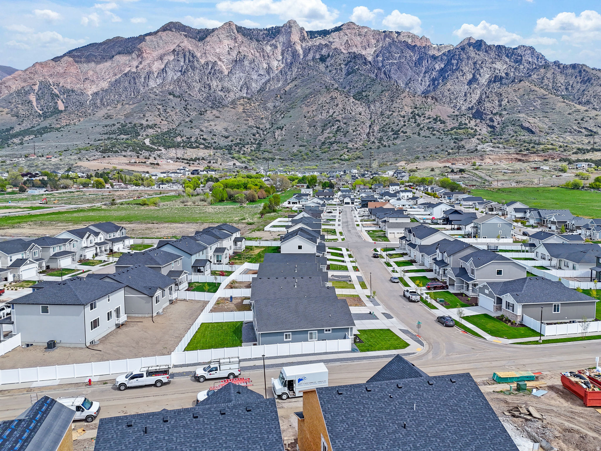 DEER RUN AT WILLARD BAY - Residential