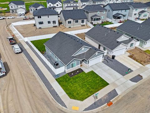 Tiny photo for 252 W 800 S, Willard, UT 84340 (MLS # 2148776)