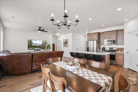 Tiny photo for 252 W 800 S, Willard, UT 84340 (MLS # 2148776)