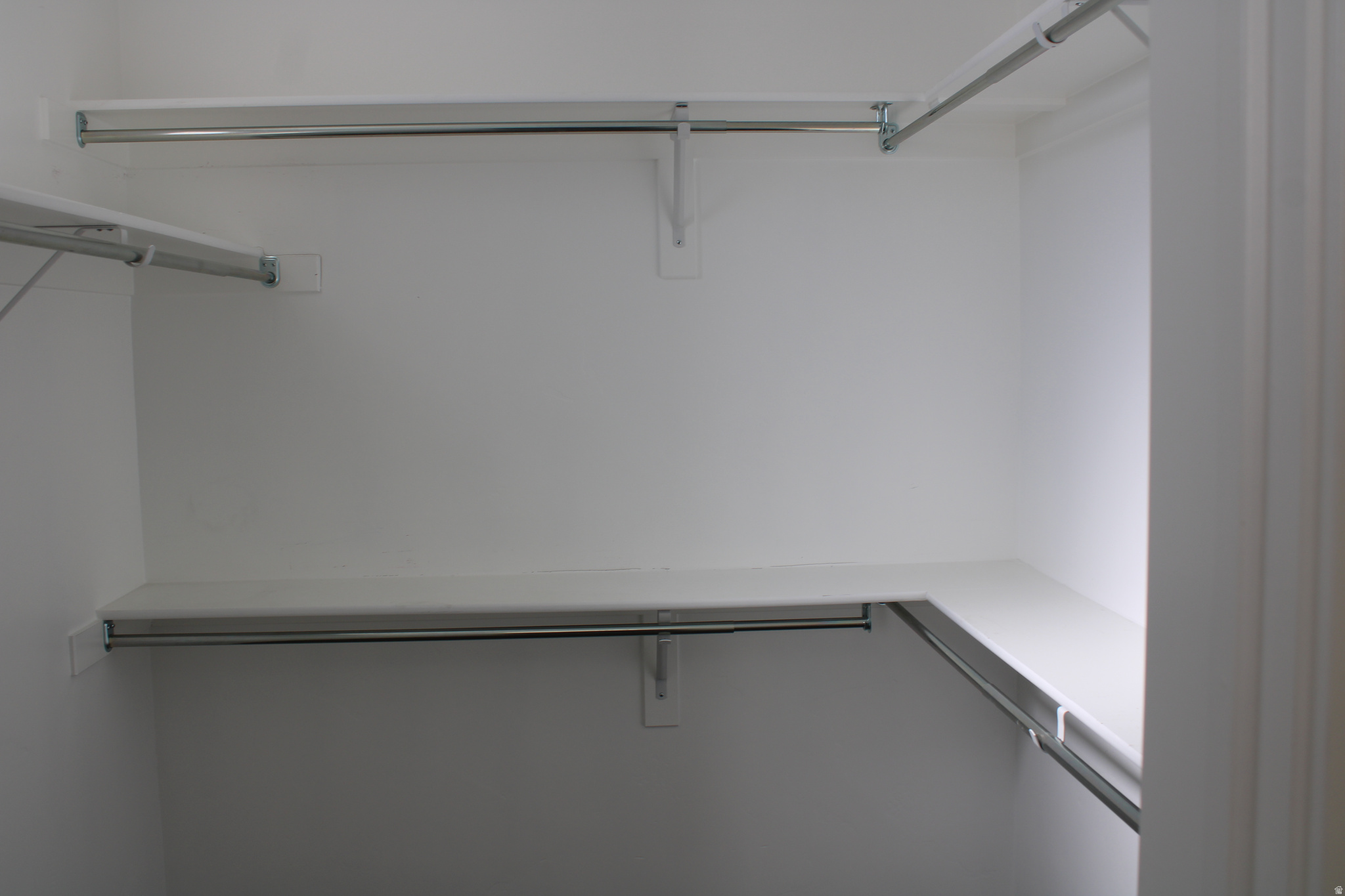 SOMERSET VILLAS AT MILLER CROSSING - Residential