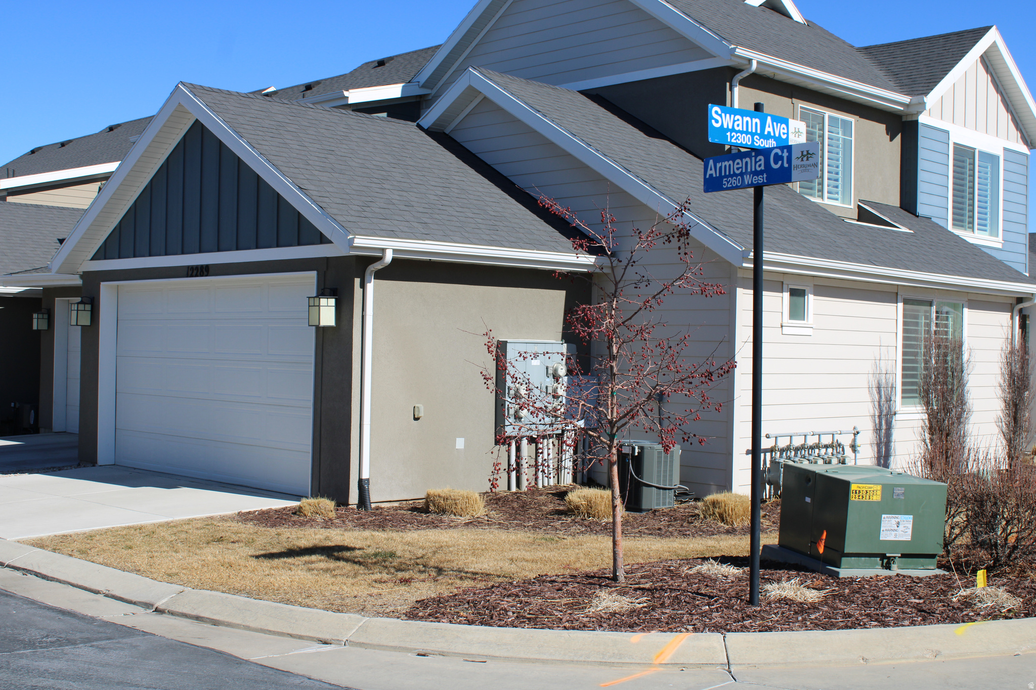 SOMERSET VILLAS AT MILLER CROSSING - Residential