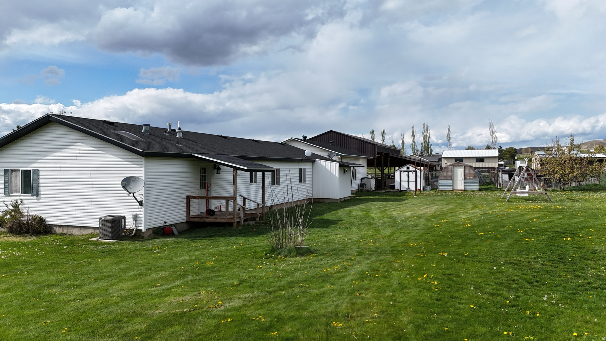 SUNSET HILLS - Residential