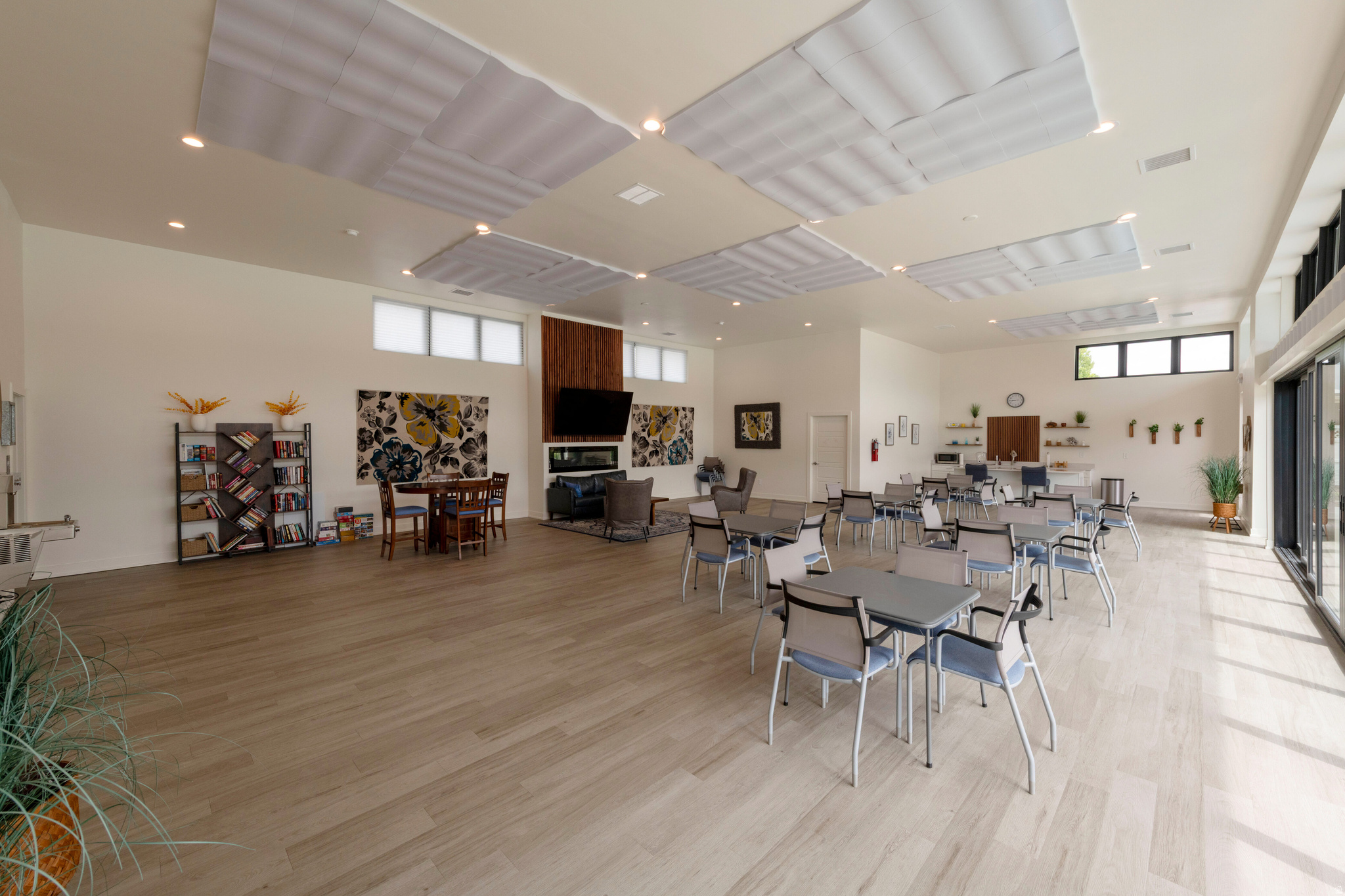 CAPRI PARK HOMES 2 - Residential