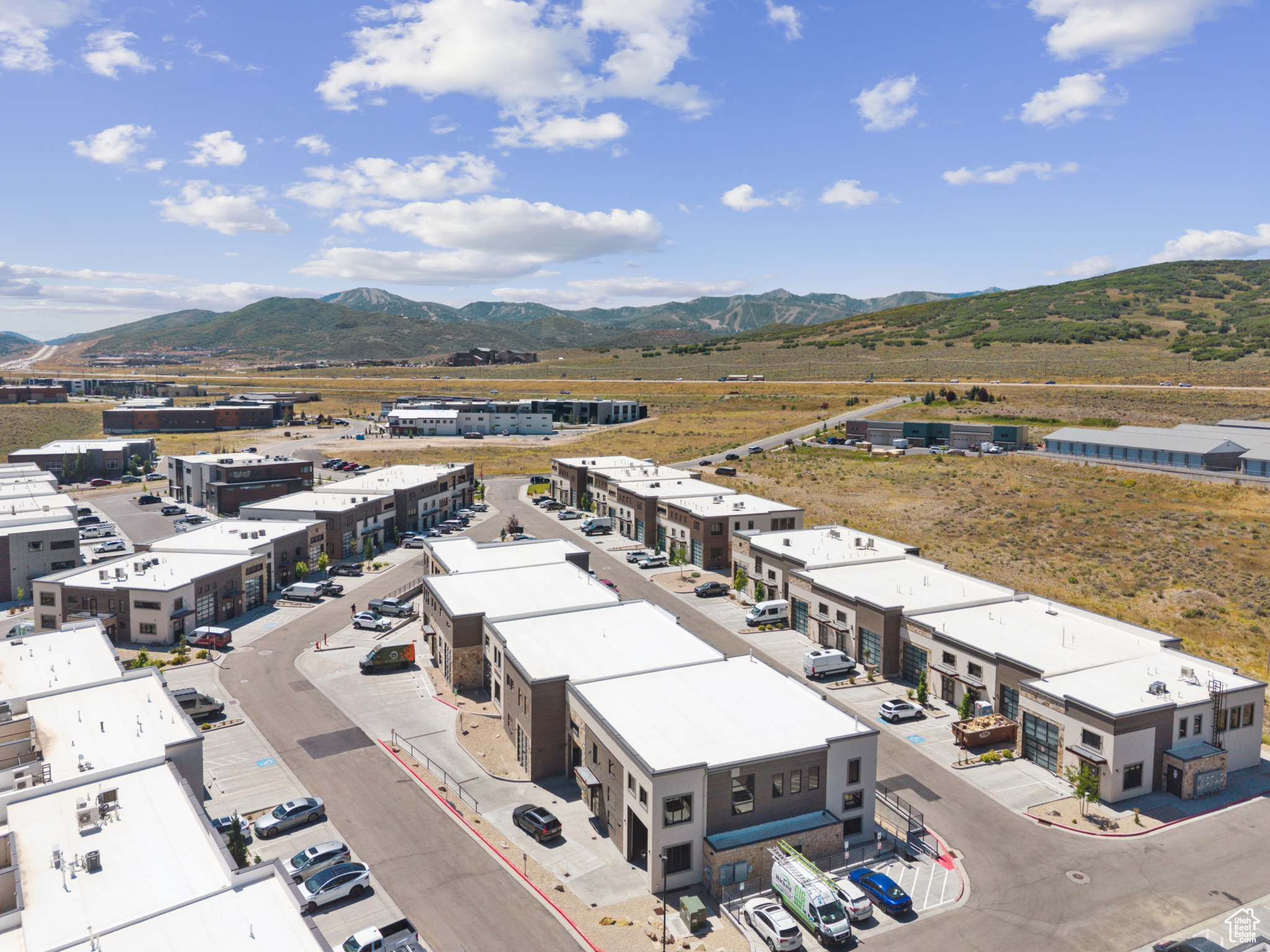 PARK EAST II BUSINESS COMMUNITY CONDOS - Commercial Sale