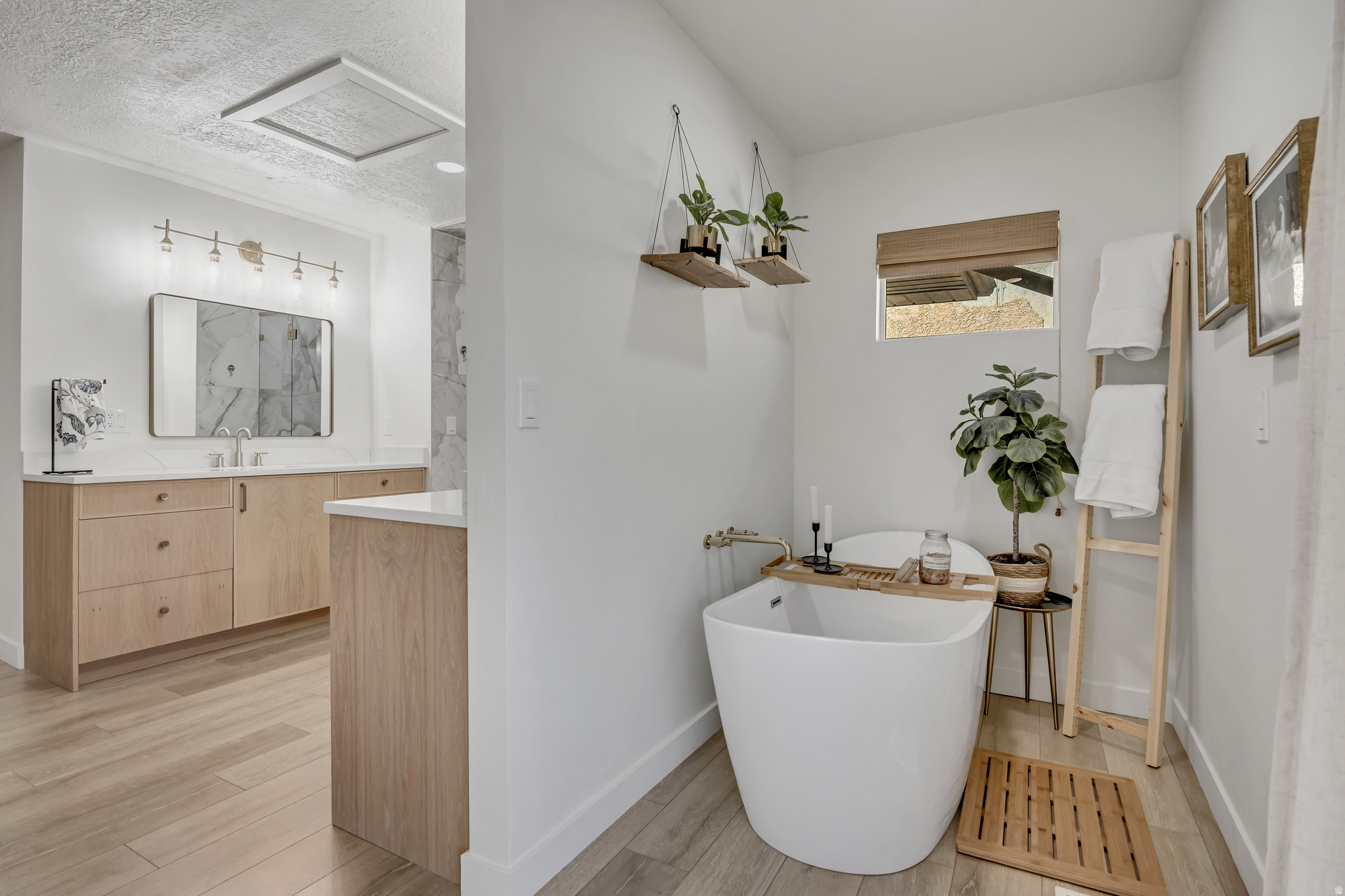 PEPPERWOOD - Residential