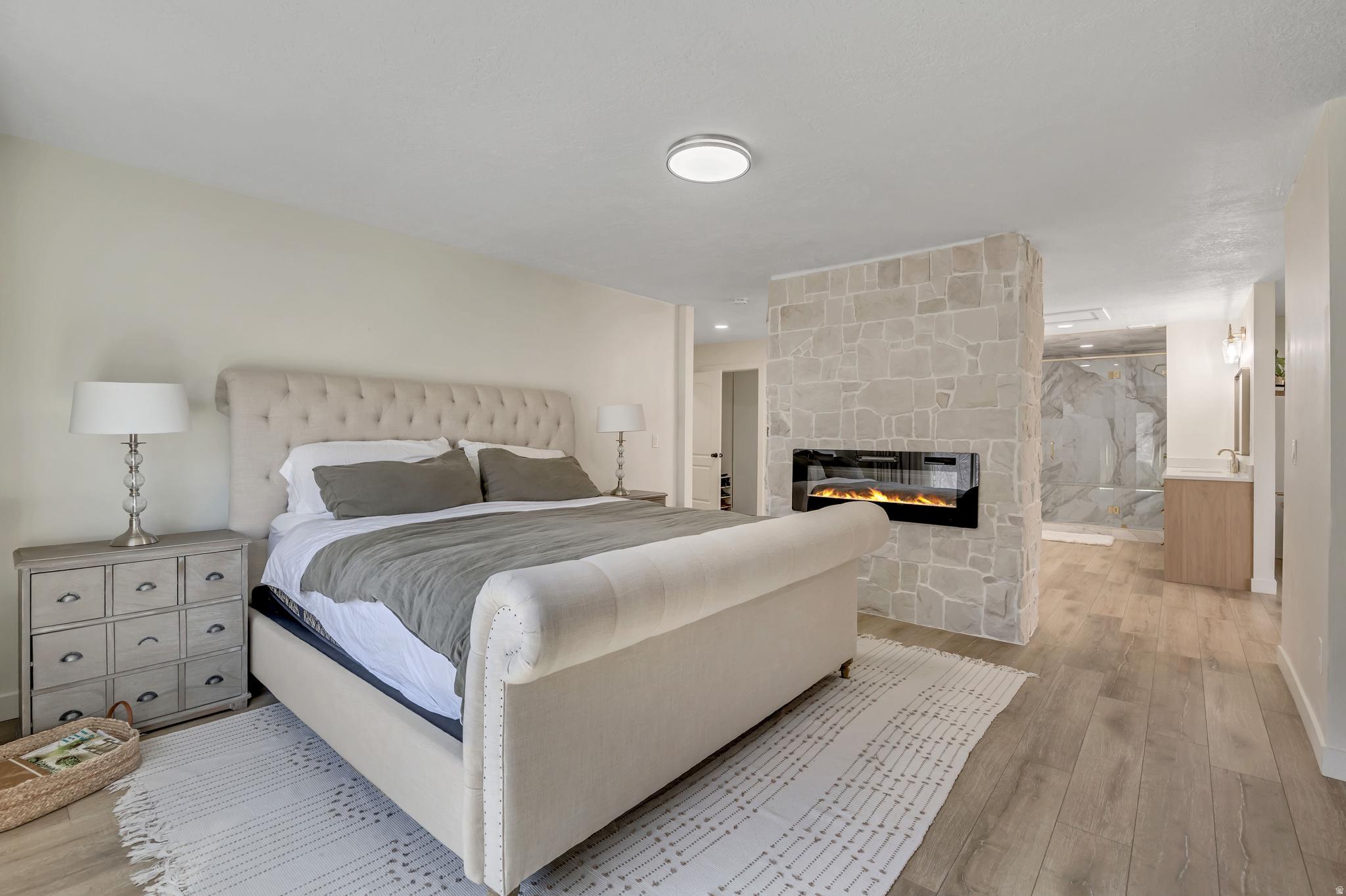 PEPPERWOOD - Residential