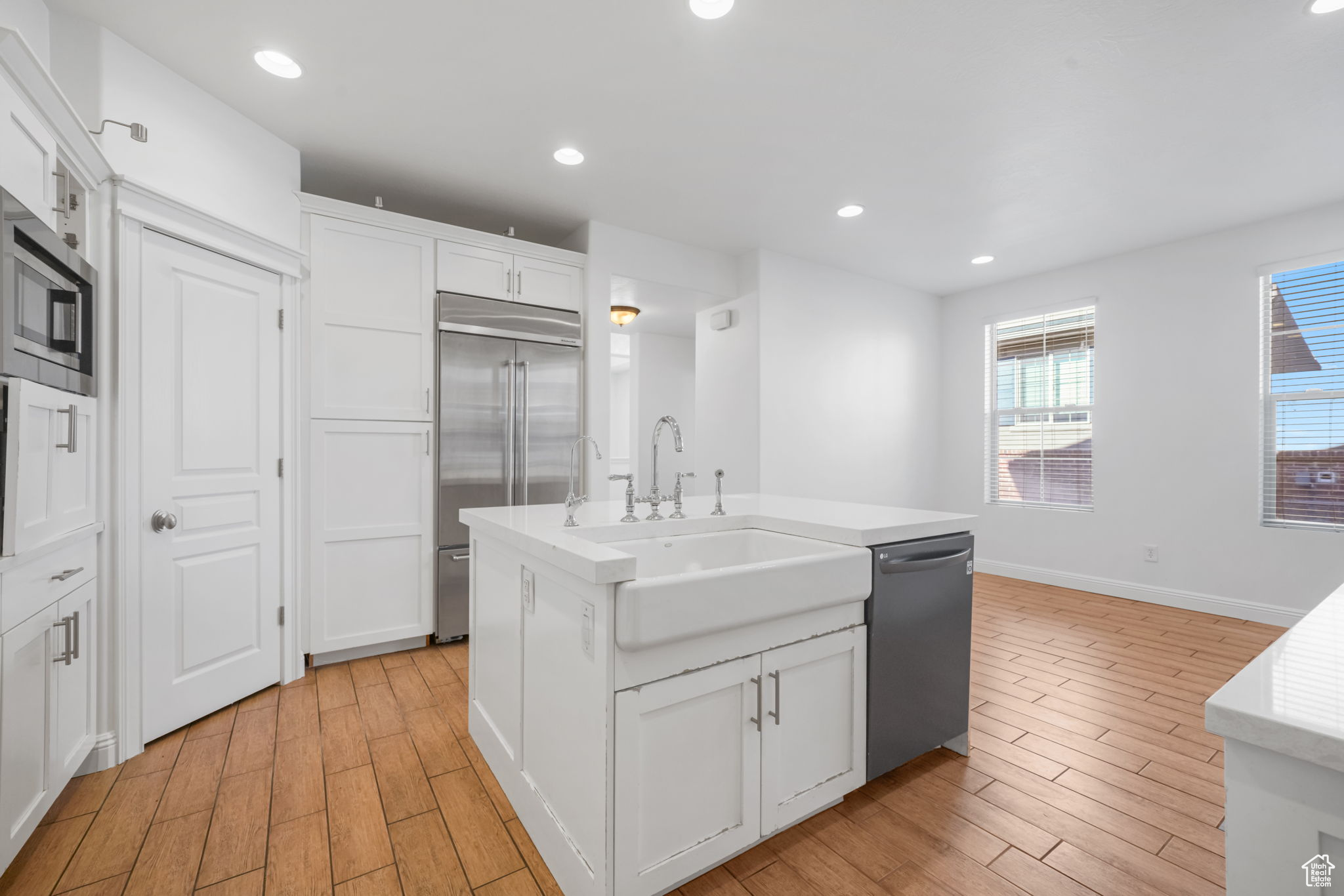 RIDGE - Residential