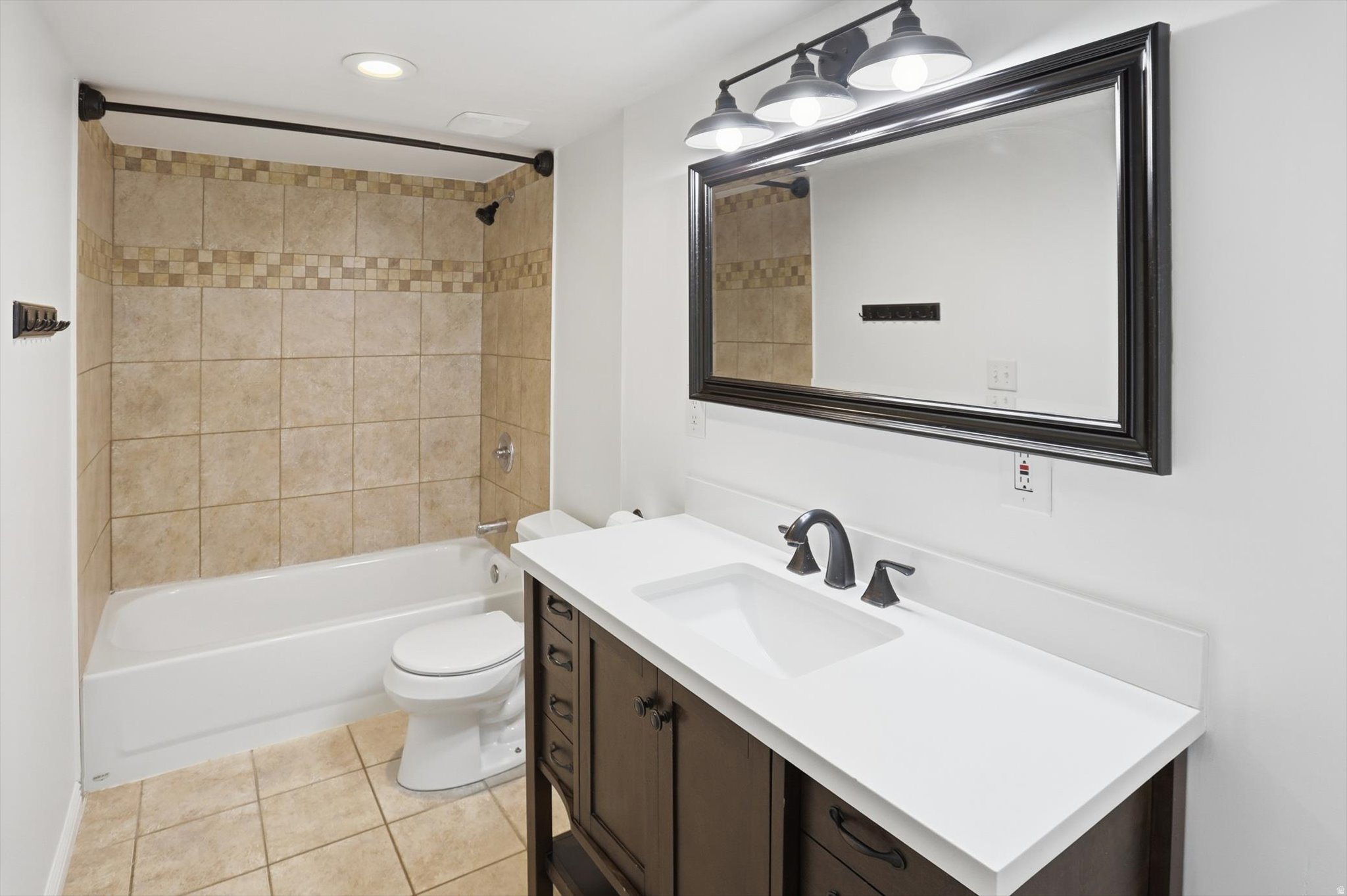 TANNER HERITAGE ESTATES - Residential