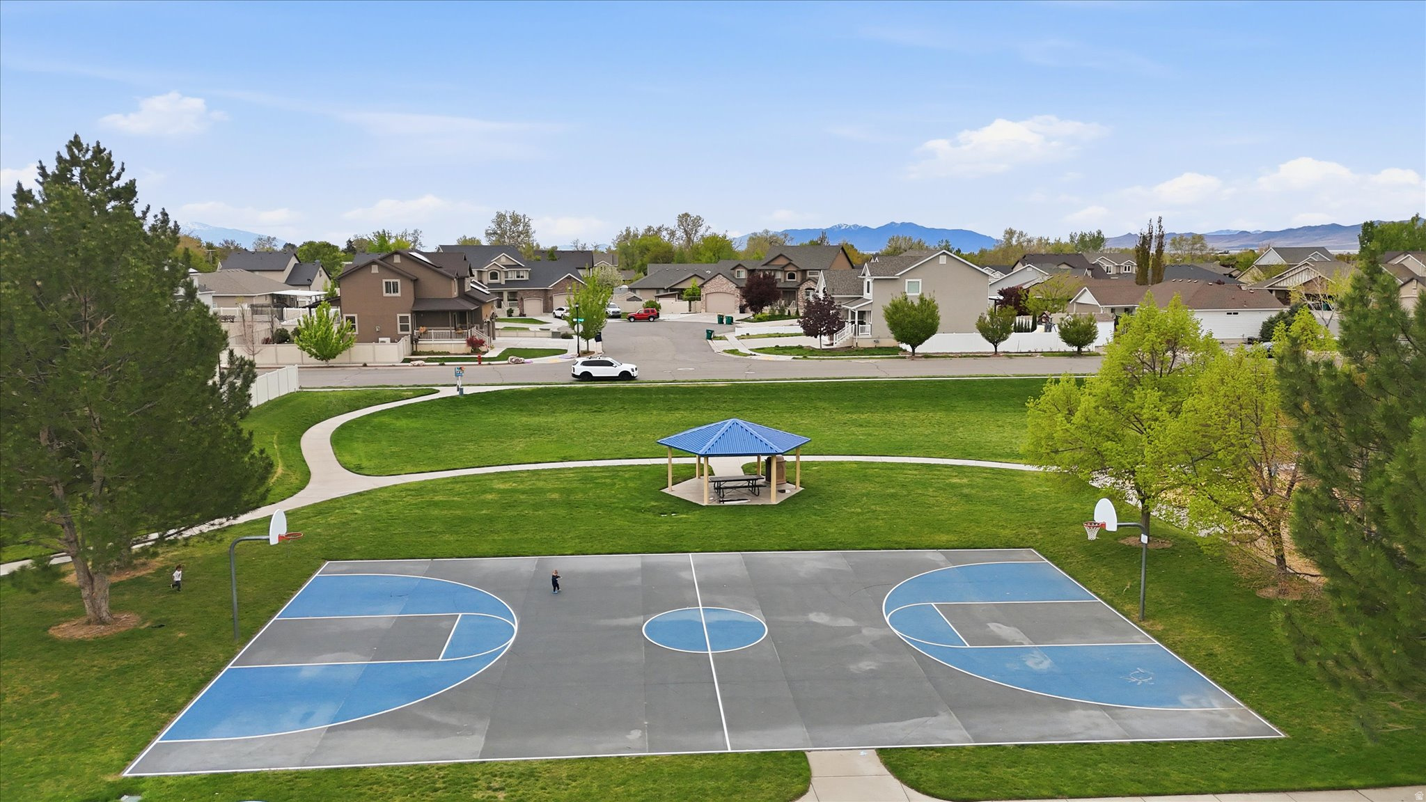 TANNER HERITAGE ESTATES - Residential
