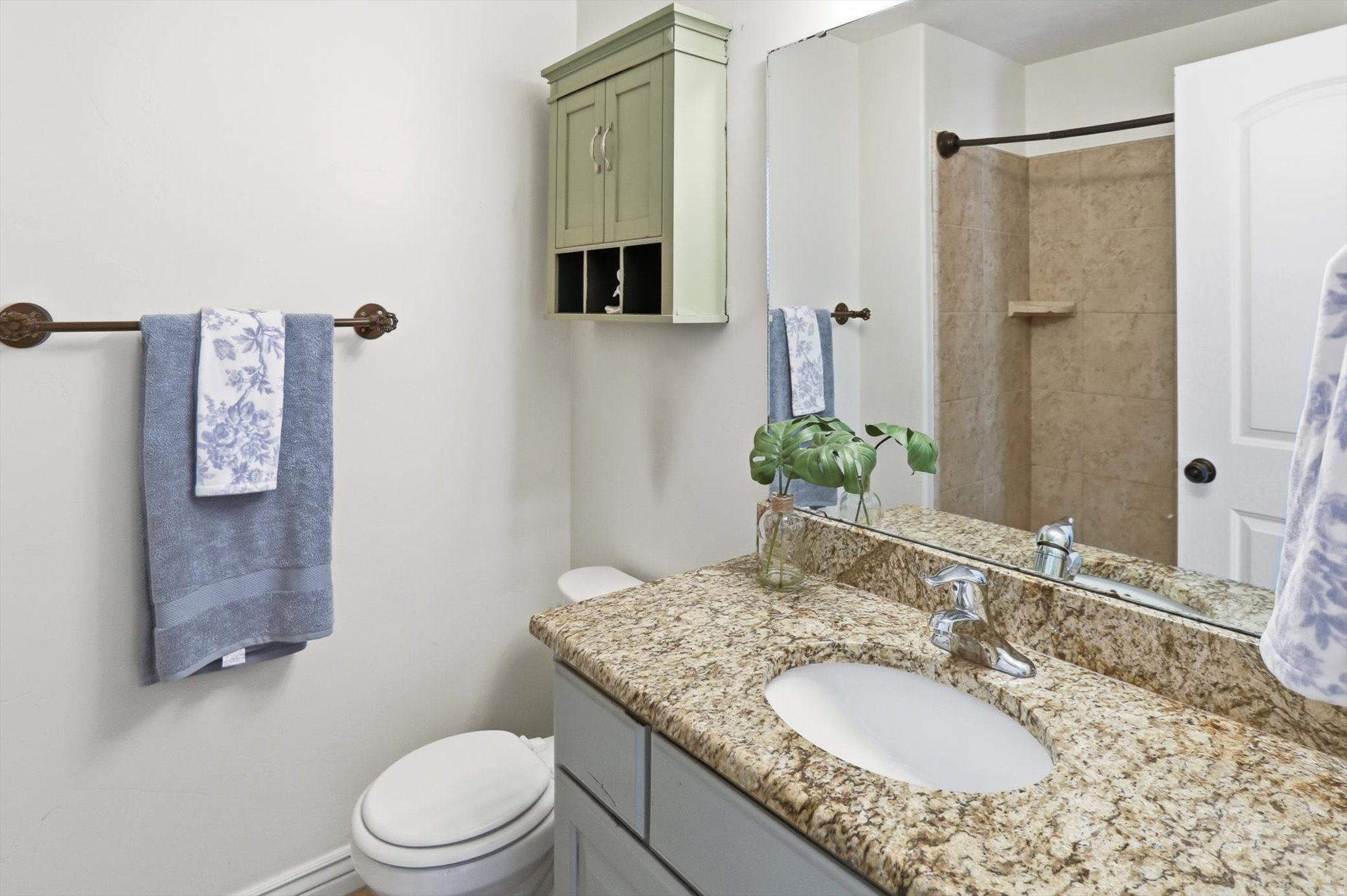 TANNER HERITAGE ESTATES - Residential