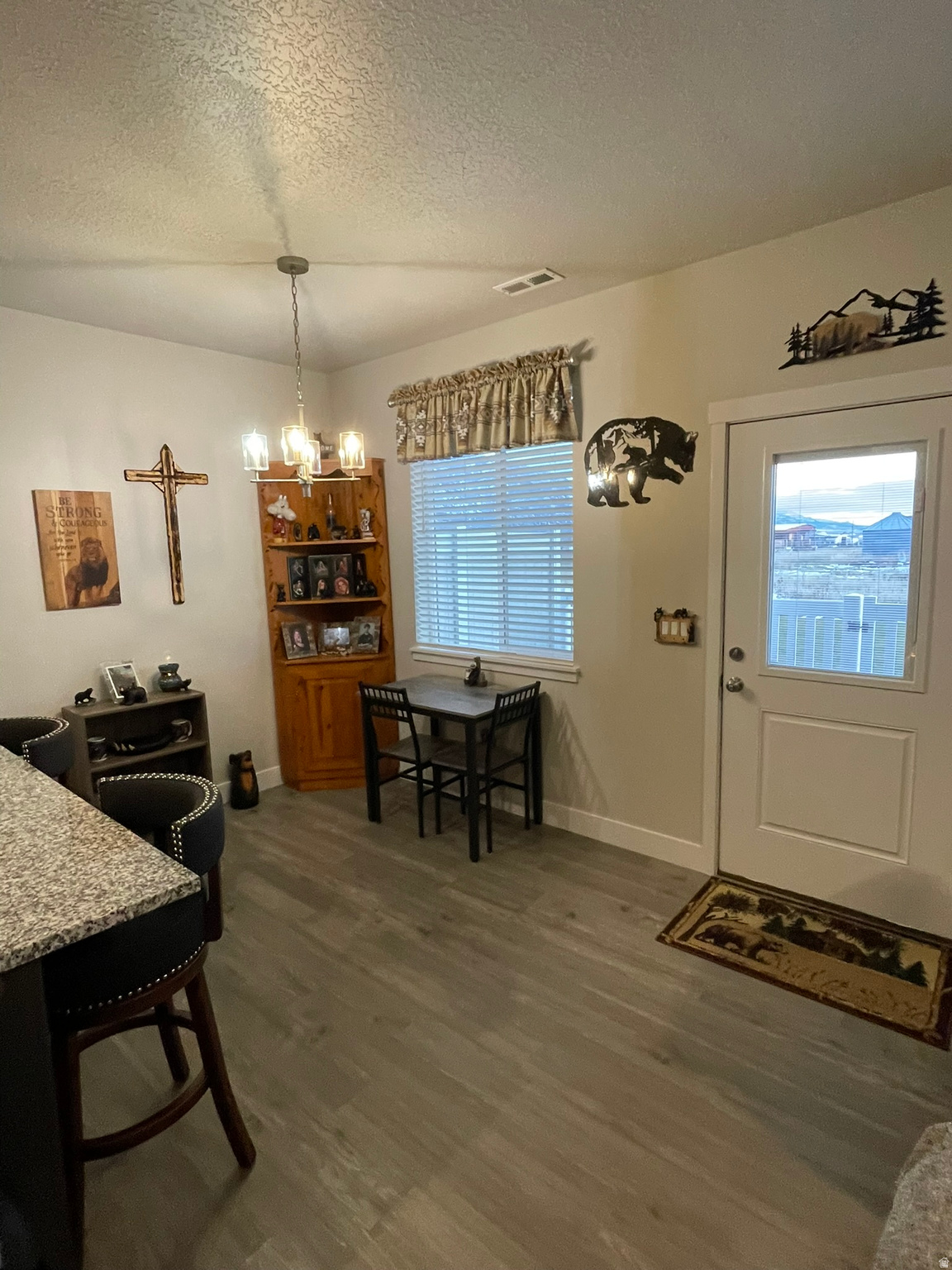 CEDAR RIDGE - Residential