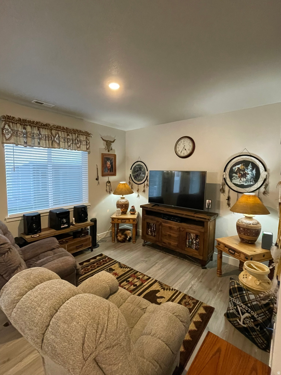 CEDAR RIDGE - Residential