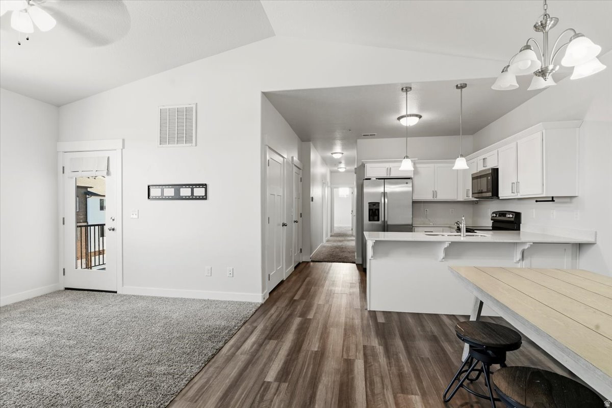 LAKE FRONT - Residential