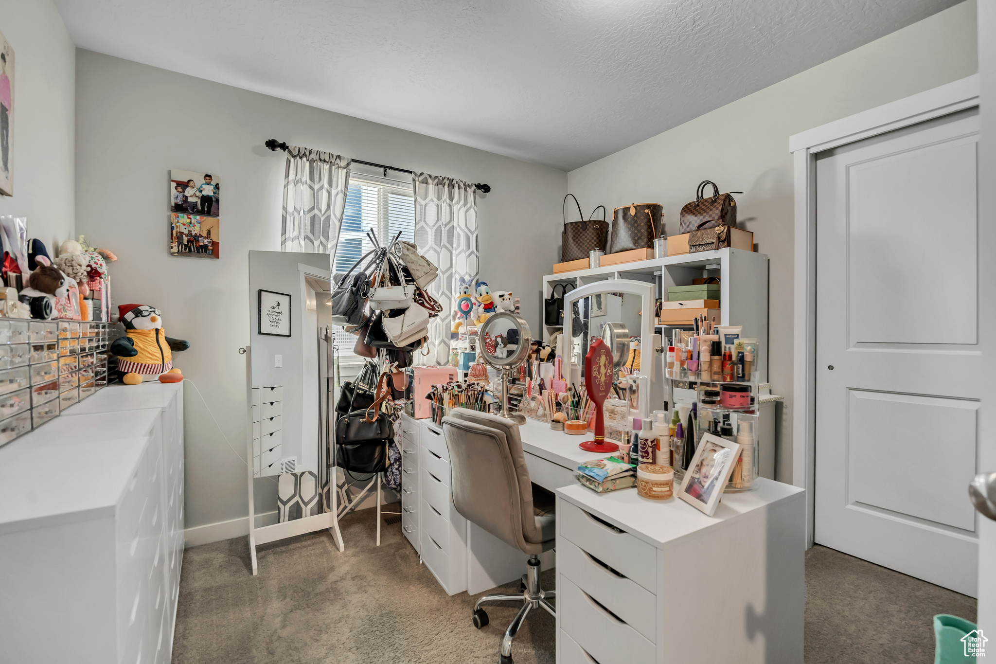 MEADOWS - Residential