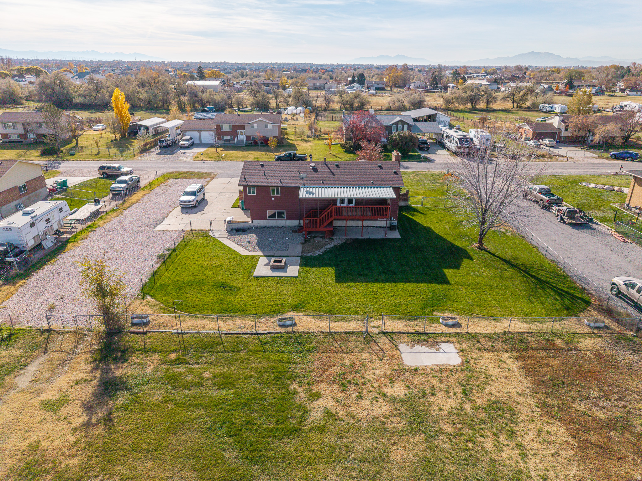 KELLY KAY ACRES - Residential