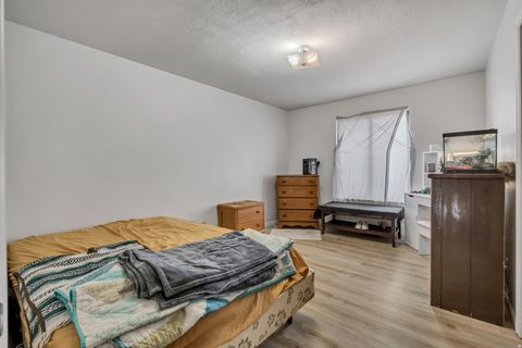 Tiny photo for 9660 S STORNOWAY CIR W, South Jordan, UT 84009 (MLS # 2139783)