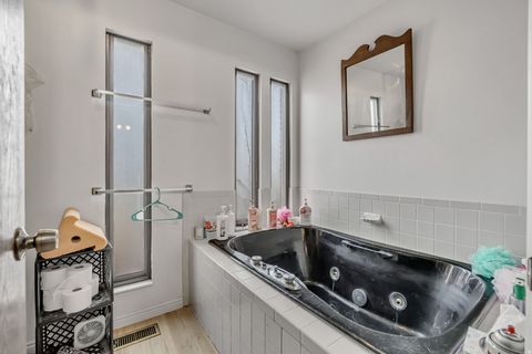 Tiny photo for 9660 S STORNOWAY CIR W, South Jordan, UT 84009 (MLS # 2139783)