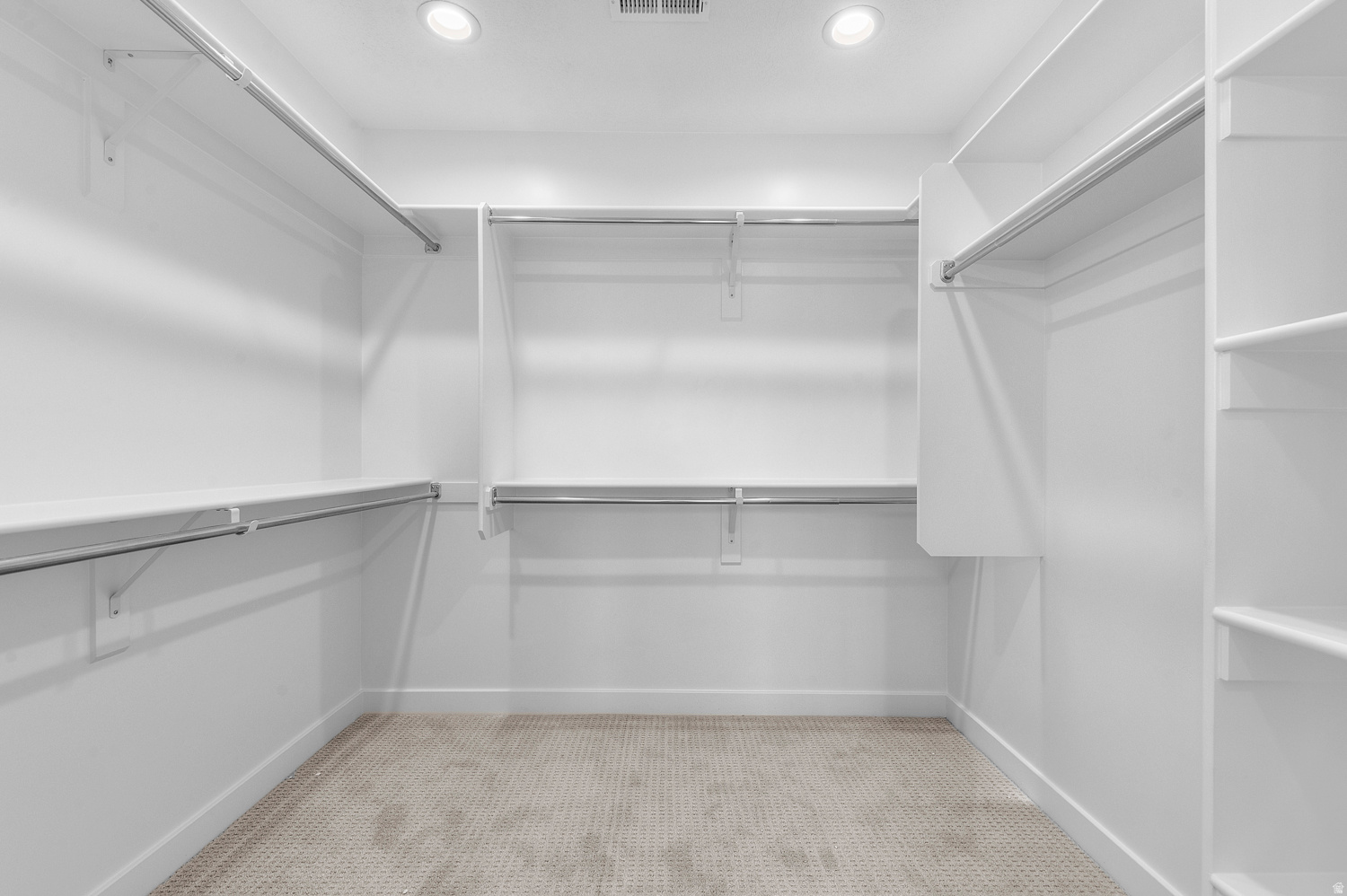 DAYBREAK CASCADES 230 - Residential