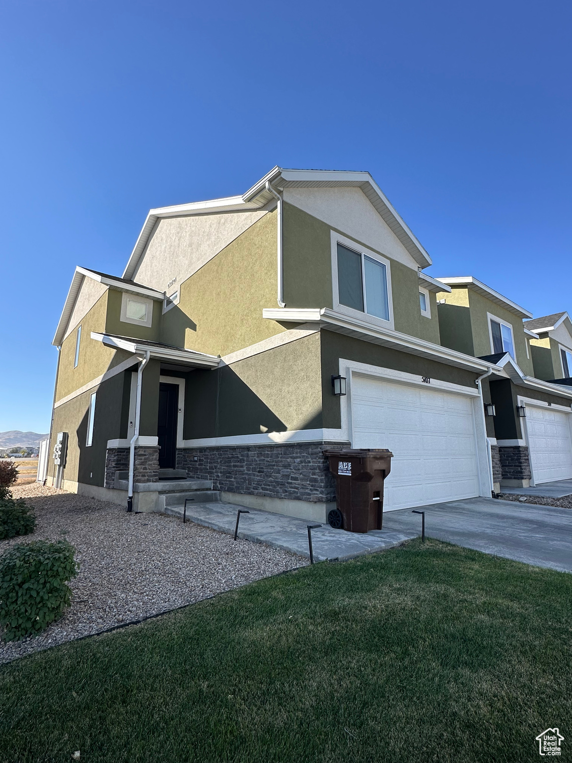 5107 W Vibrato St, Herriman, Utah image 1