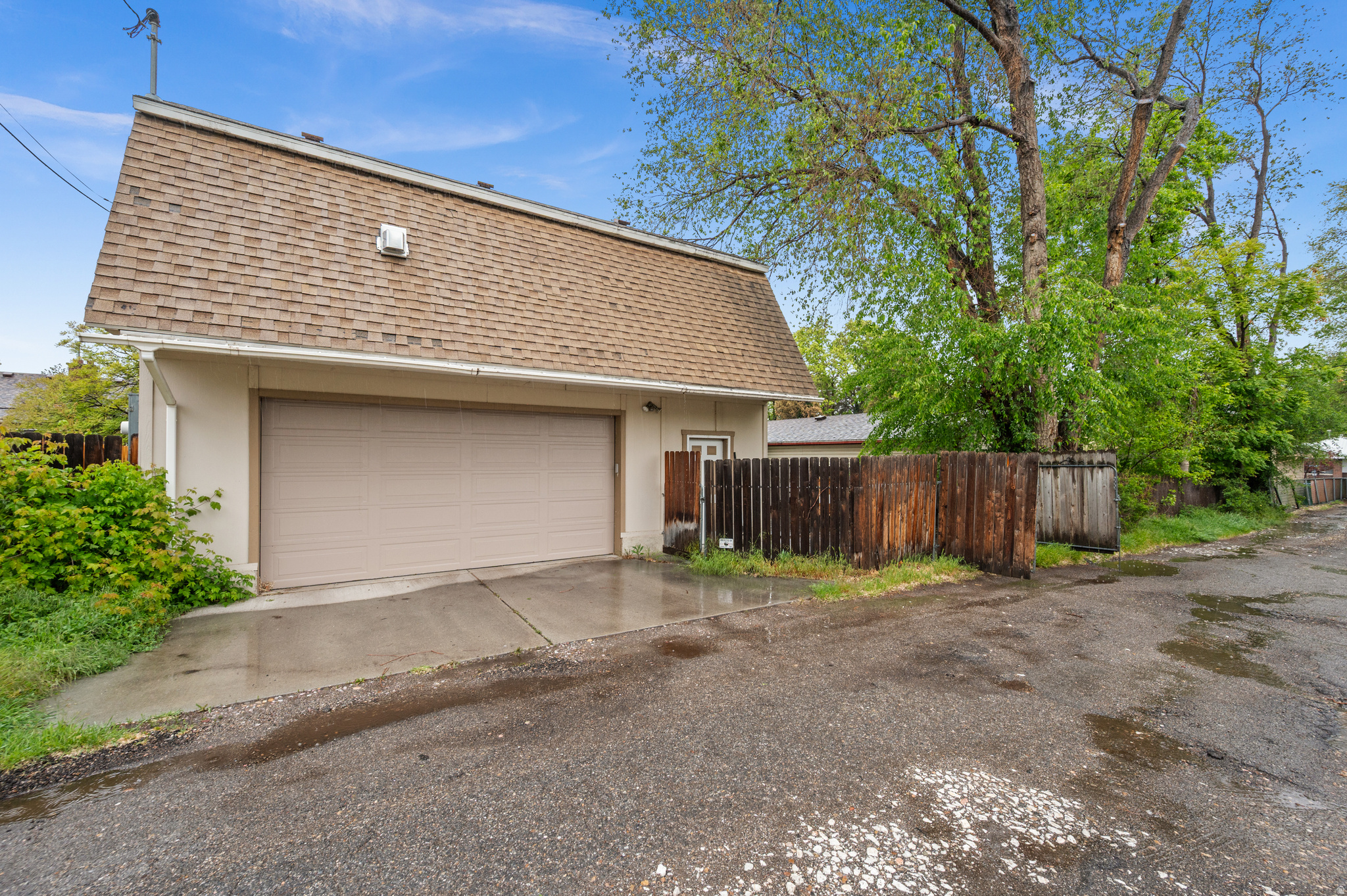 MIDVALE SUB - Residential
