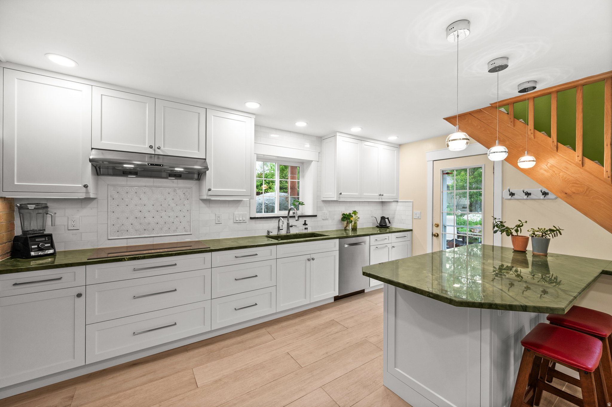 MIDVALE SUB - Residential