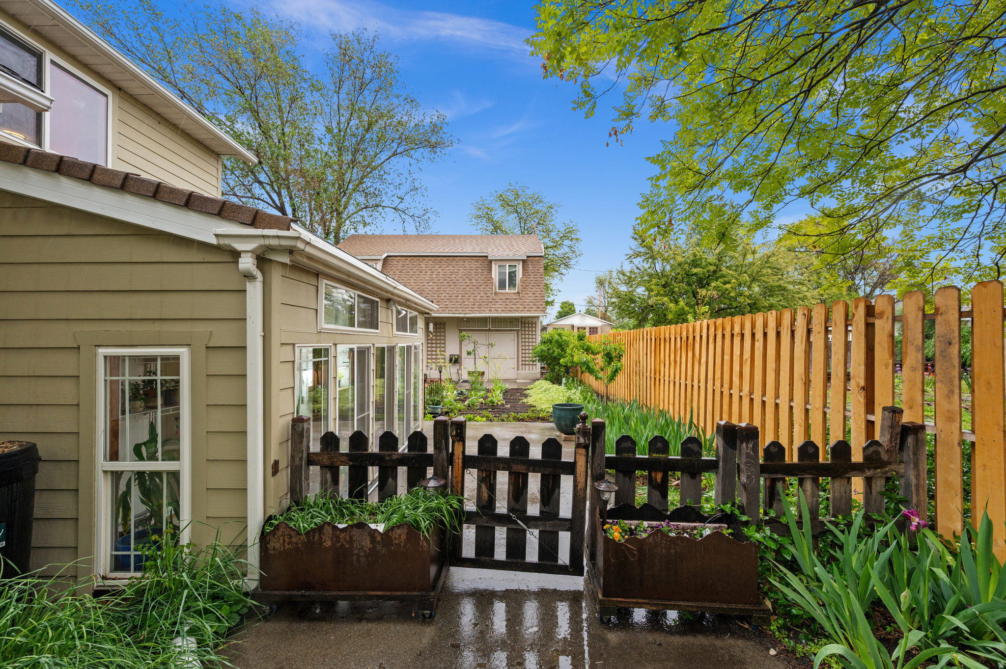 MIDVALE SUB - Residential