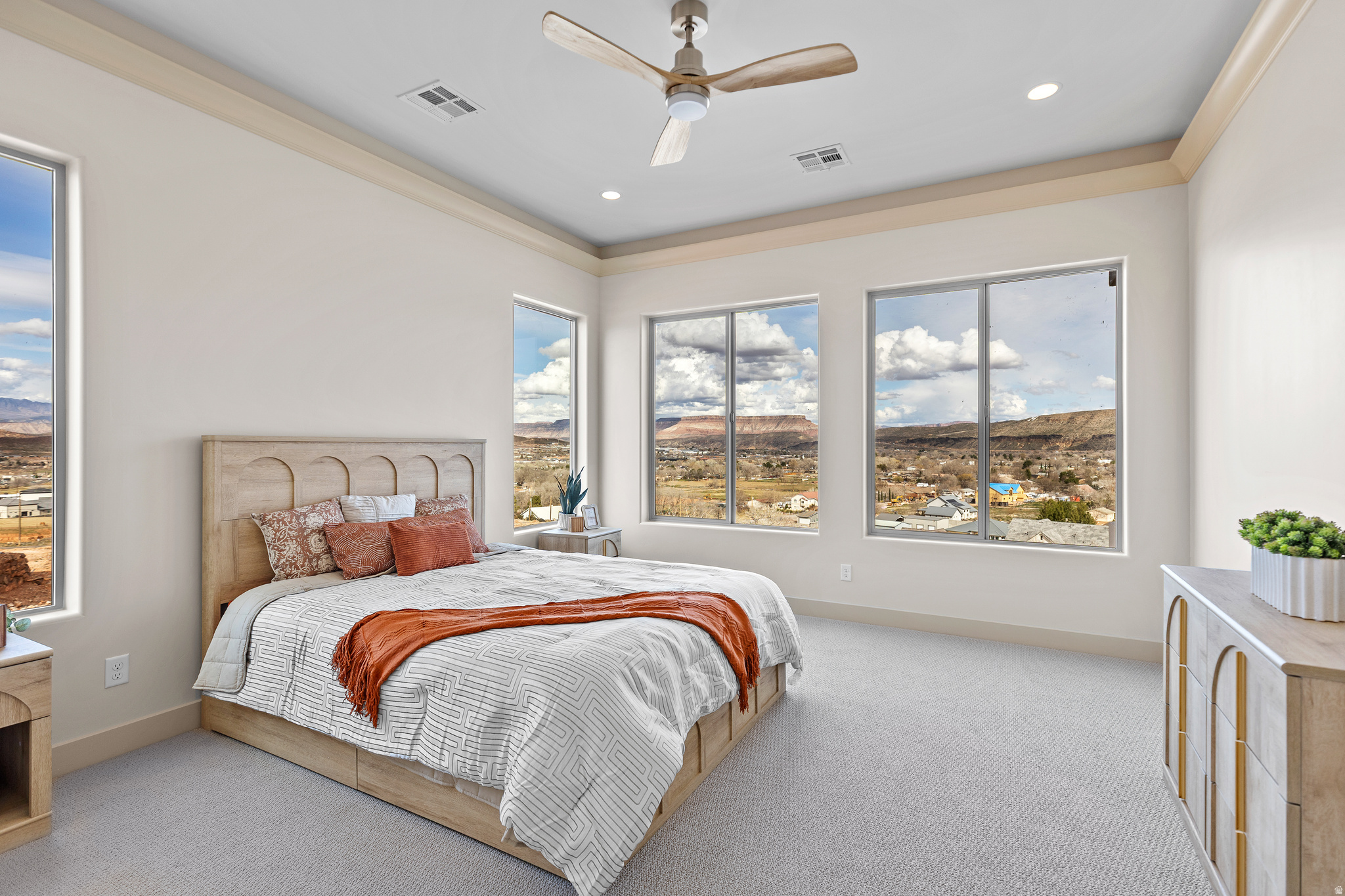 HILLSIDE ESTATES - Residential