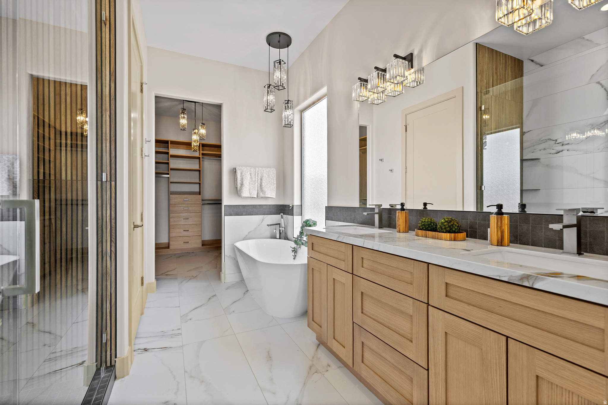 HILLSIDE ESTATES - Residential