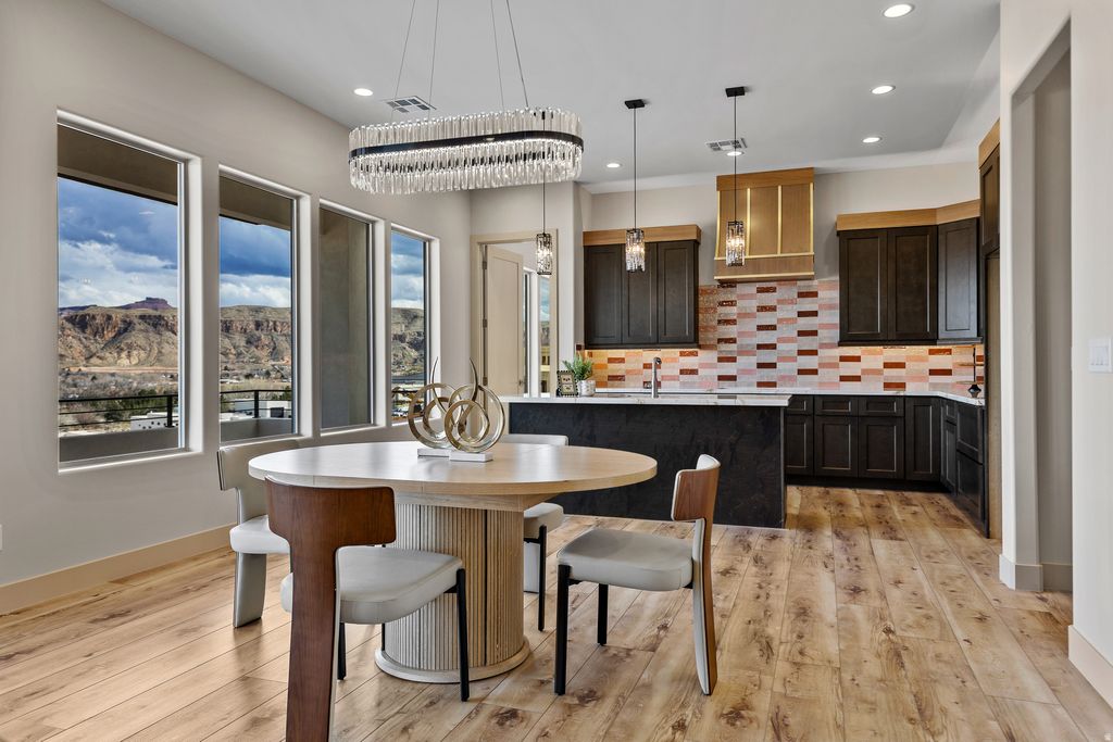 Photo of 729 S 1360 W #12, Hurricane, UT 84737 (MLS # 2137170)