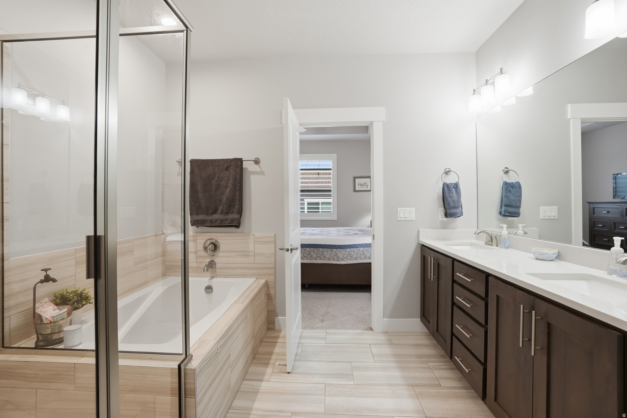 GLENMOOR GREENS - Residential