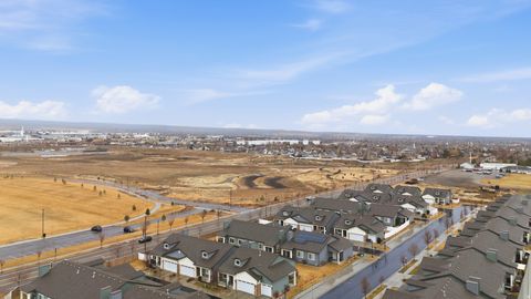 Tiny photo for 4776 W FURYK CT S #222, South Jordan, UT 84009 (MLS # 2139726)
