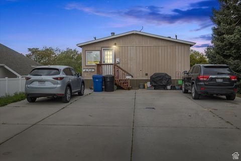 Photo of 410 S 100 E, Brigham City, UT 84302 (MLS # 2008539) Photo of 410 S 100 E, Brigham City, UT 84302 (MLS # 2008539)