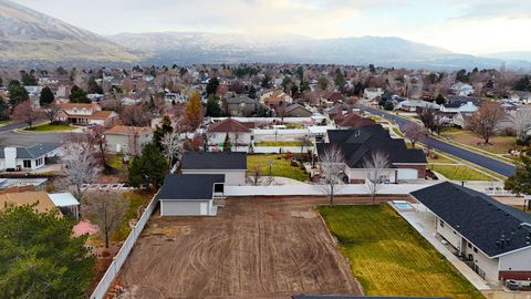 Tiny photo for 11545 S HAGAN RD, Sandy, UT 84092 (MLS # 2125602)