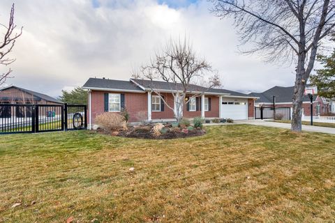 Tiny photo for 11545 S HAGAN RD, Sandy, UT 84092 (MLS # 2125602)