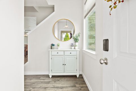 Tiny photo for 2529 W WYSTERIA DR, Mapleton, UT 84664 (MLS # 2152150)