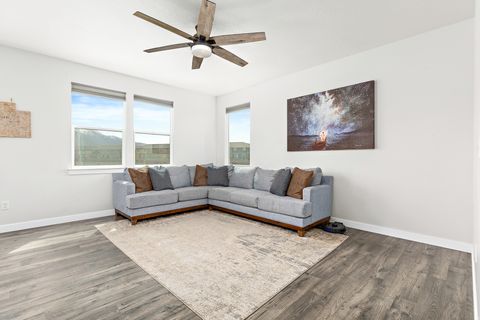 Tiny photo for 2529 W WYSTERIA DR, Mapleton, UT 84664 (MLS # 2152150)