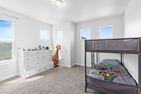 Tiny photo for 2529 W WYSTERIA DR, Mapleton, UT 84664 (MLS # 2152150)