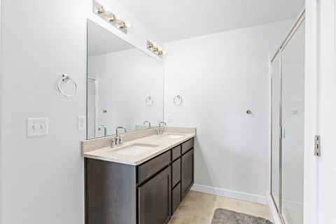 Tiny photo for 2529 W WYSTERIA DR, Mapleton, UT 84664 (MLS # 2152150)