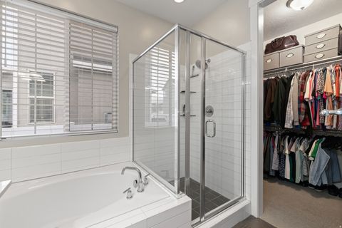 Tiny photo for 824 W 2800 N, Lehi, UT 84043 (MLS # 2147432)