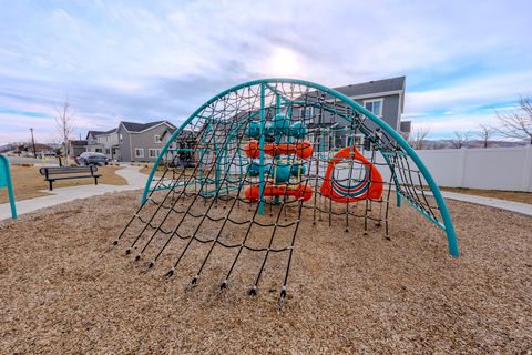 Tiny photo for 824 W 2800 N, Lehi, UT 84043 (MLS # 2147432)