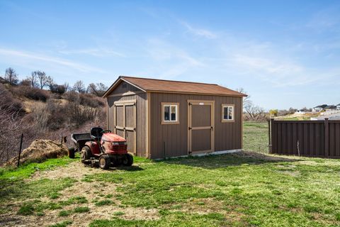 Tiny photo for 1350 KAYS CREEK DR, Layton, UT 84040 (MLS # 2144364)