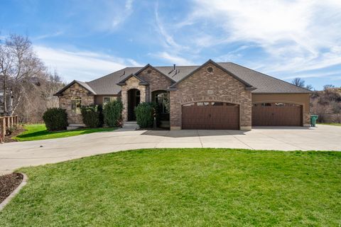 Tiny photo for 1350 KAYS CREEK DR, Layton, UT 84040 (MLS # 2144364)