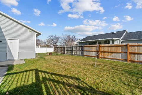 Tiny photo for 3877 S 4400 W, West Valley City, UT 84120 (MLS # 2127201)