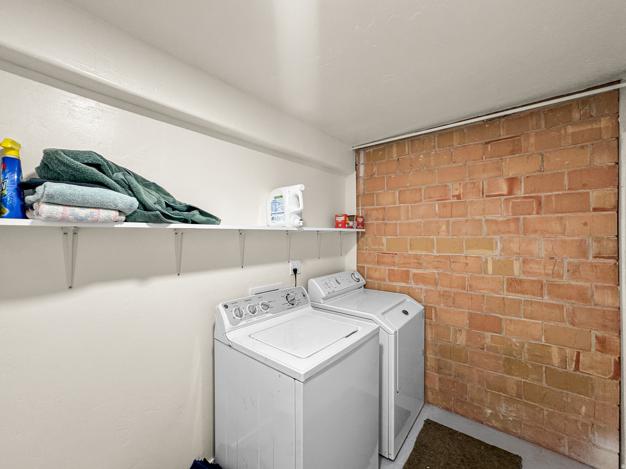 BRITTNEY DOWNS - Residential