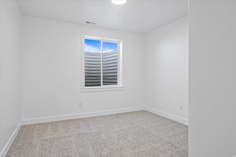 Tiny photo for 108 N 900 E, Hyde Park, UT 84318 (MLS # 2127906)