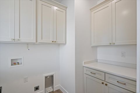 Tiny photo for 108 N 900 E, Hyde Park, UT 84318 (MLS # 2127906)